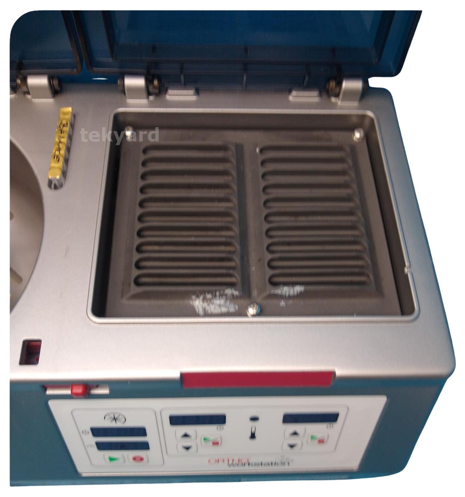 ORTHO CLINICAL DIAGNOSTICS 6904630 BLOOD ANALYZER TESTING SYSTEM WORKSTATION