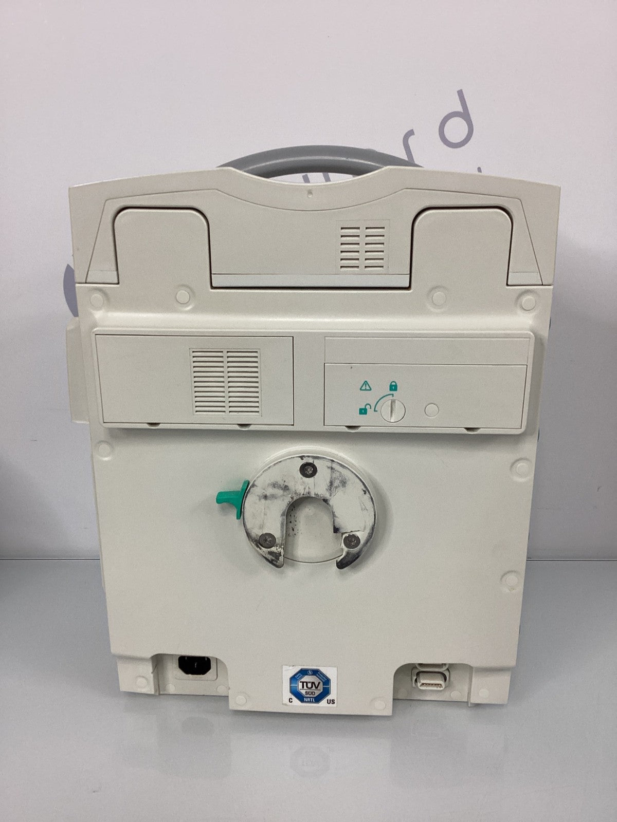 B BRAUN 8713142U SPACESTATION DOCKING STATION