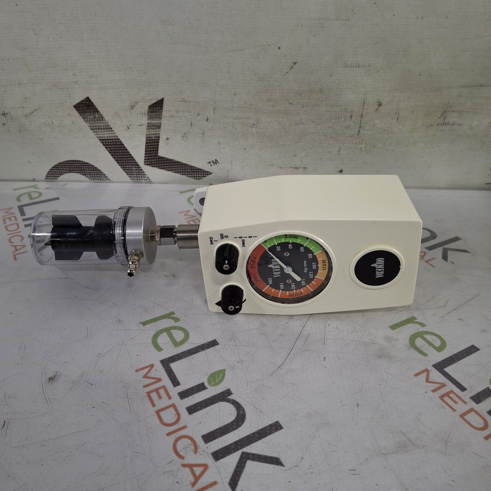 Ohmeda Medical 200 Intermittent Suction Unit