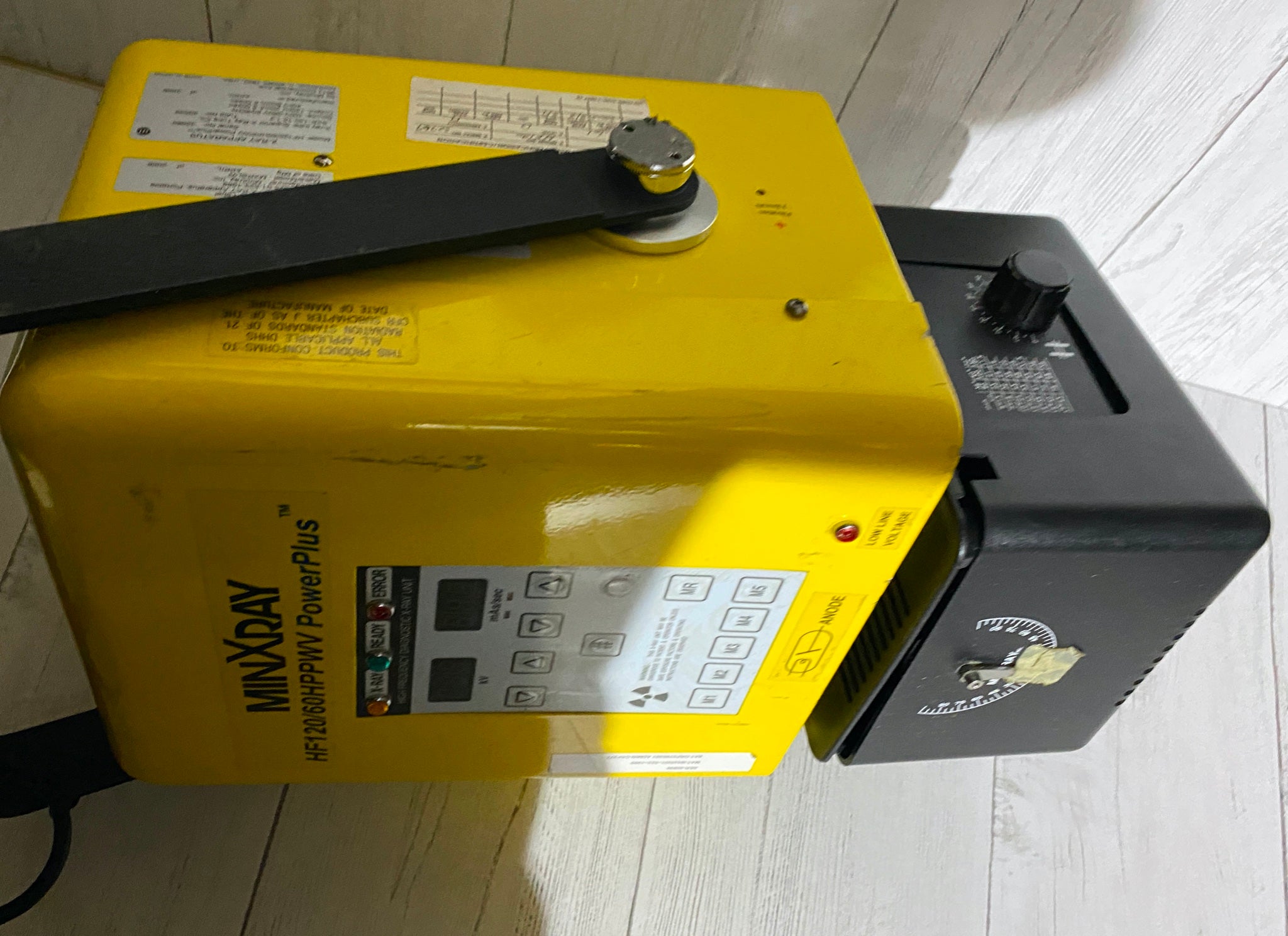 MinXray HF120/60HPPWV PowerPlus Portable X-Ray Machine 2005 - Non Working DIAGNOSTIC ULTRASOUND MACHINES FOR SALE