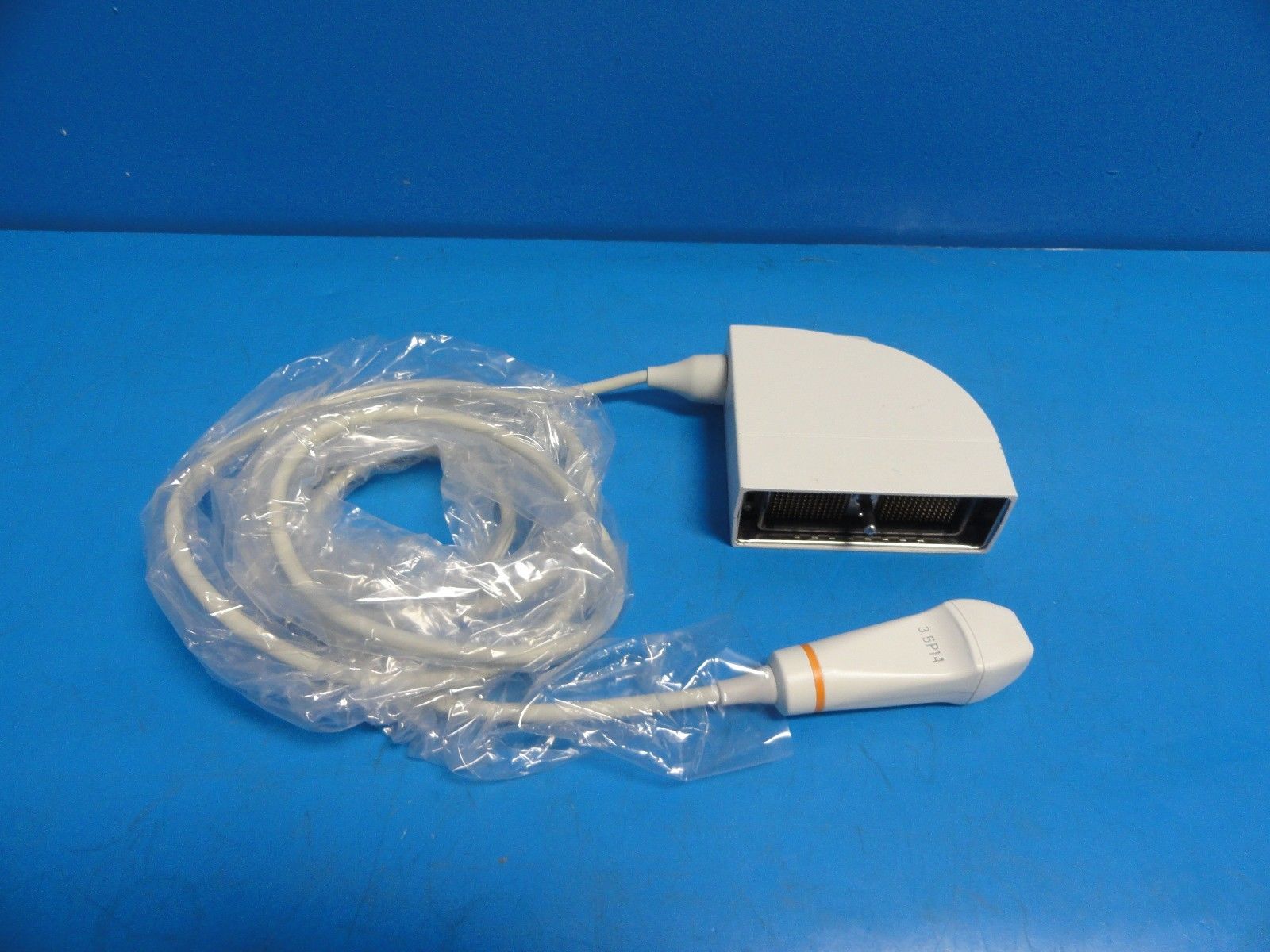 Siemens 3.5P14 P/N 4304478-L0850 Phased Array Probe for Omnia Versa (8946 ) DIAGNOSTIC ULTRASOUND MACHINES FOR SALE