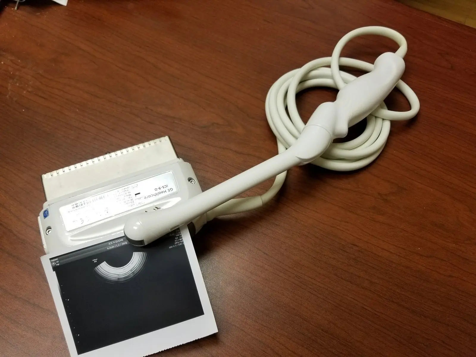 2013 GE IC 5-9- D probe for GE Voluson E8 ,Voluson E6 ,Logic E9 Ultrasound DIAGNOSTIC ULTRASOUND MACHINES FOR SALE