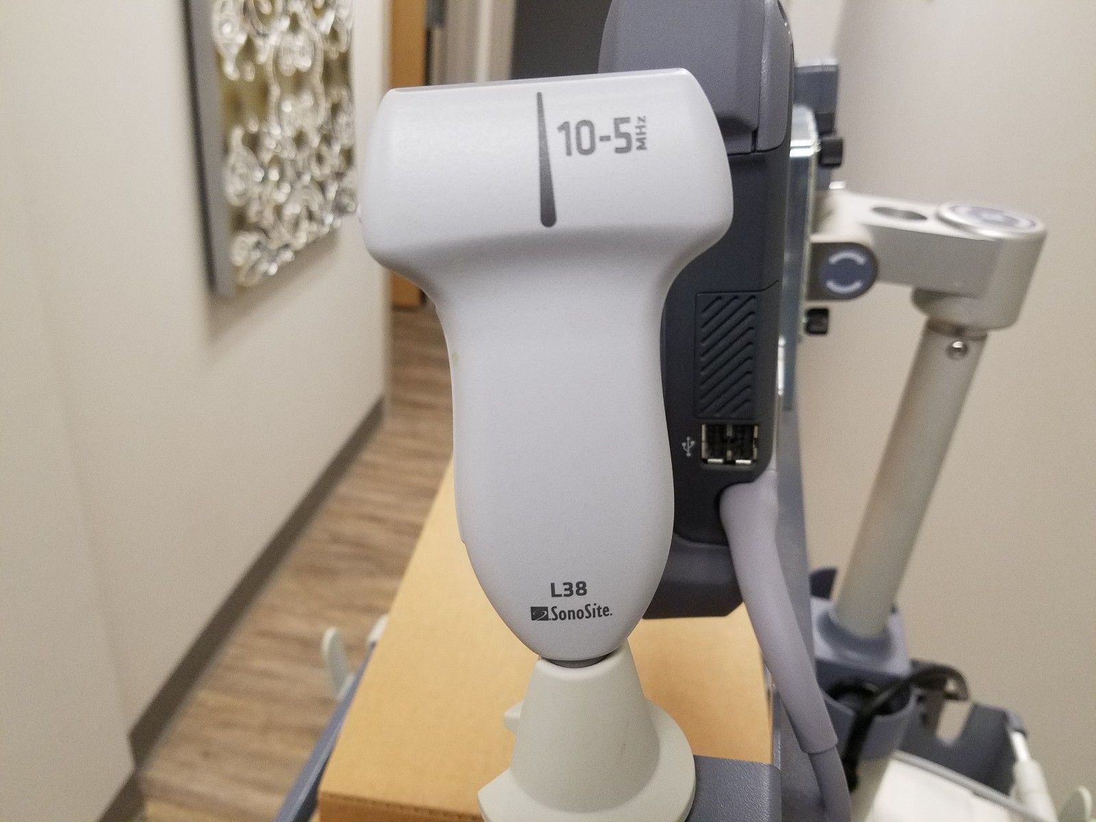 Sonosite Nanomaxx Portable Ultrasound with 2 Transducers and V-Universal stand DIAGNOSTIC ULTRASOUND MACHINES FOR SALE