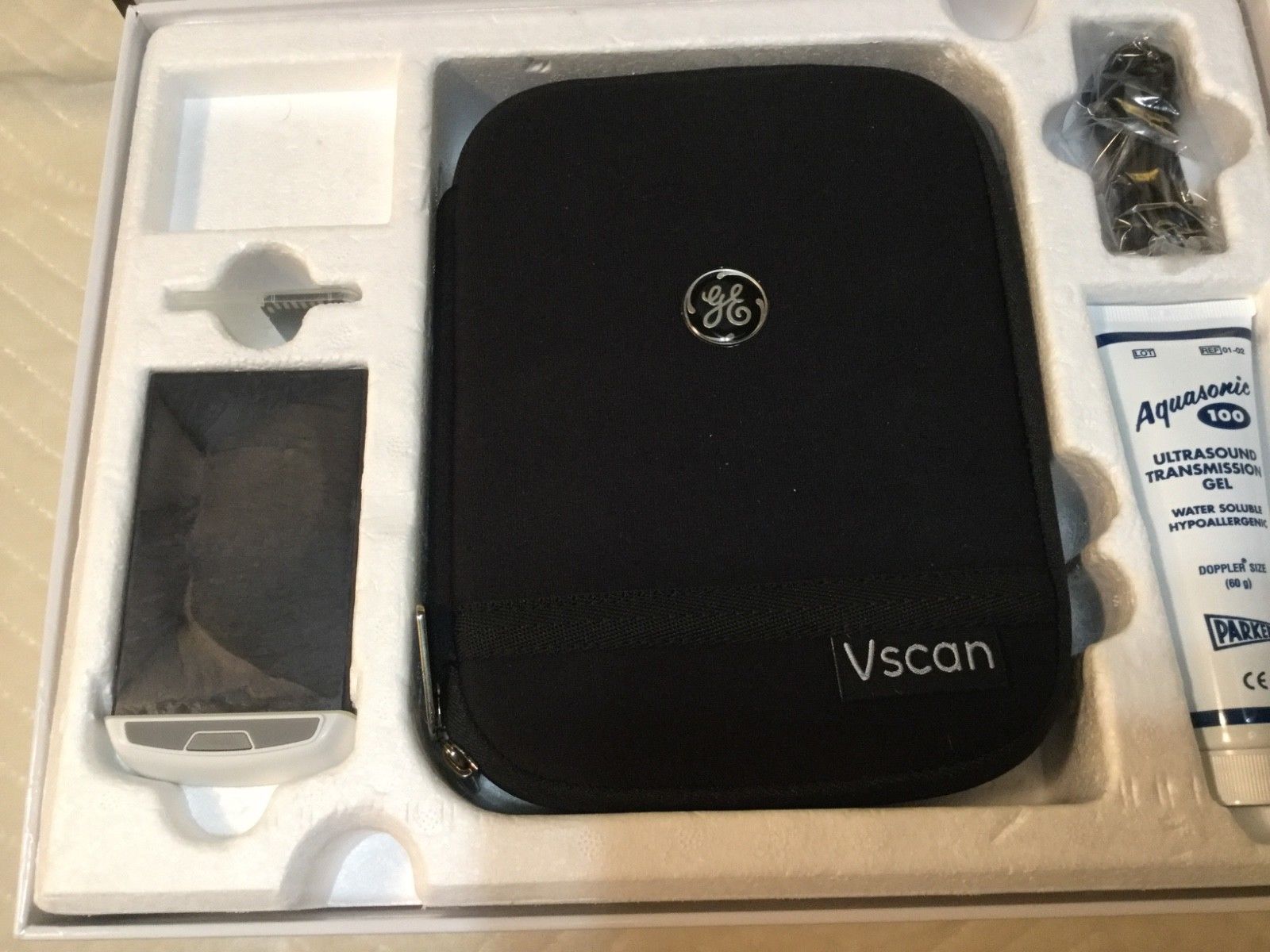 GE Vscan Ultrasound System Vscan Version 1.2 (1 EA) (GE Healthcare H45571CC) DIAGNOSTIC ULTRASOUND MACHINES FOR SALE