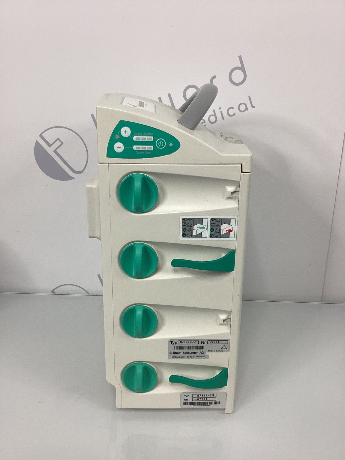 B BRAUN 8713142U SPACESTATION DOCKING STATION