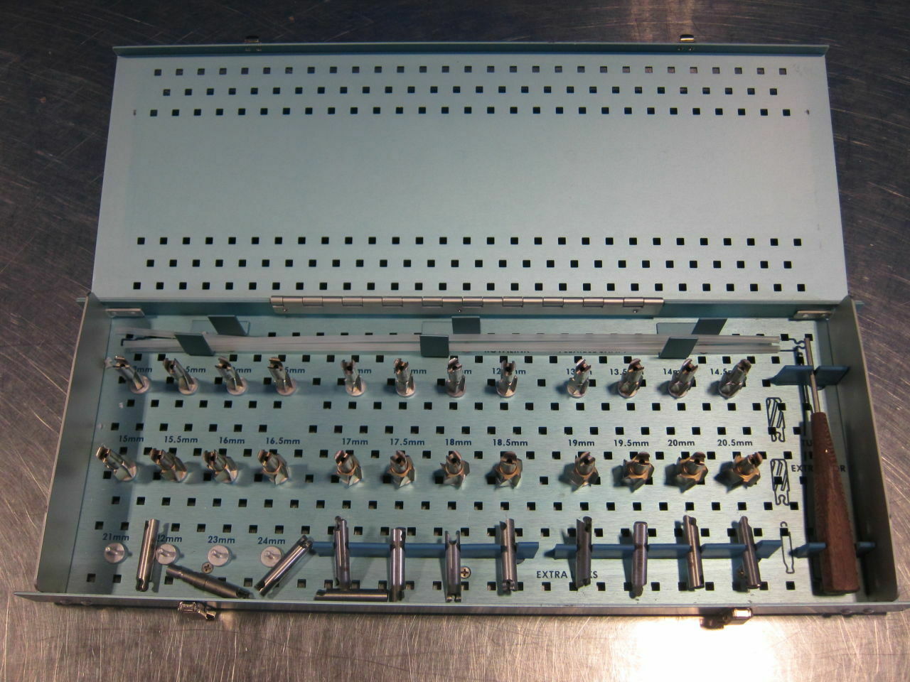 Zimmer 1428-90 Intracone Intramedullary Reamer System In Case DIAGNOSTIC ULTRASOUND MACHINES FOR SALE