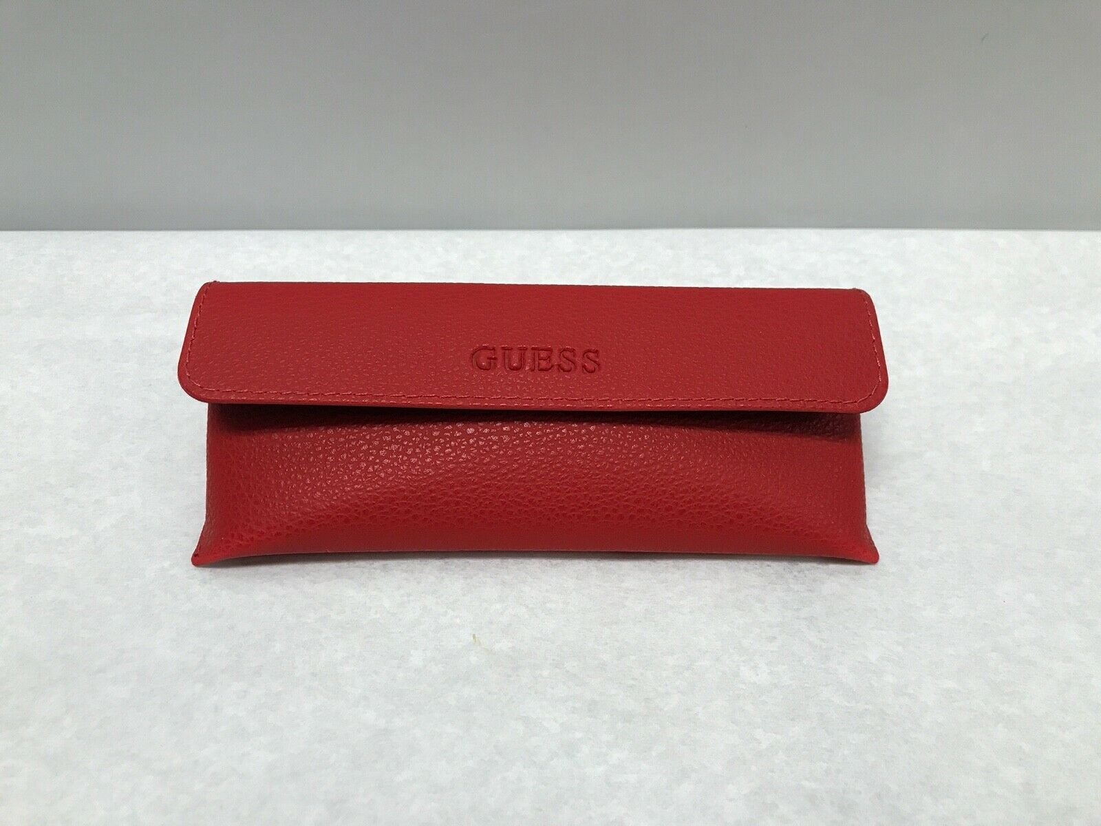 Guess Logo Optical Red Faux Leather Eyeglasses Hard Case | KMOPT-07 DIAGNOSTIC ULTRASOUND MACHINES FOR SALE