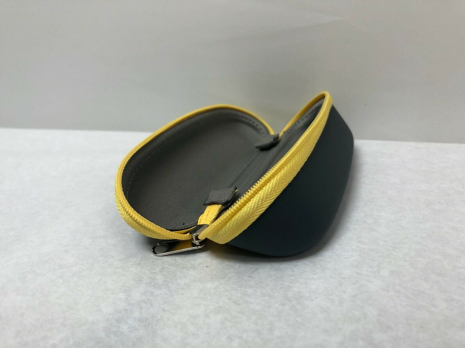 TMX Grey and Yellow Eyewear Optical Eyeglasses Hard Case | KMOPT-62 DIAGNOSTIC ULTRASOUND MACHINES FOR SALE