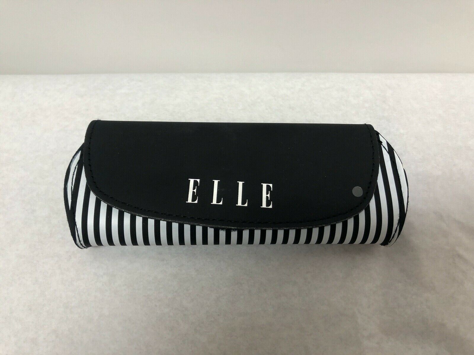 Elle Black and White Stripes Optical Eyeglasses Soft Case | KMOPT-69 DIAGNOSTIC ULTRASOUND MACHINES FOR SALE