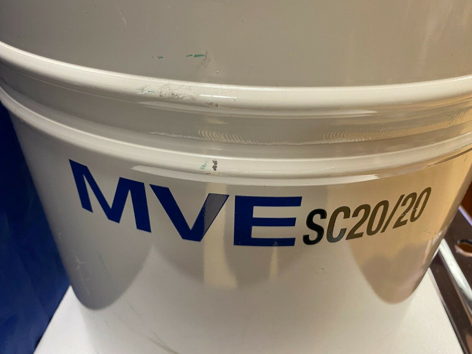 Brymill MVE Liquid Nitrogen Tank MVE SC20/20 | KMCE-375 DIAGNOSTIC ULTRASOUND MACHINES FOR SALE