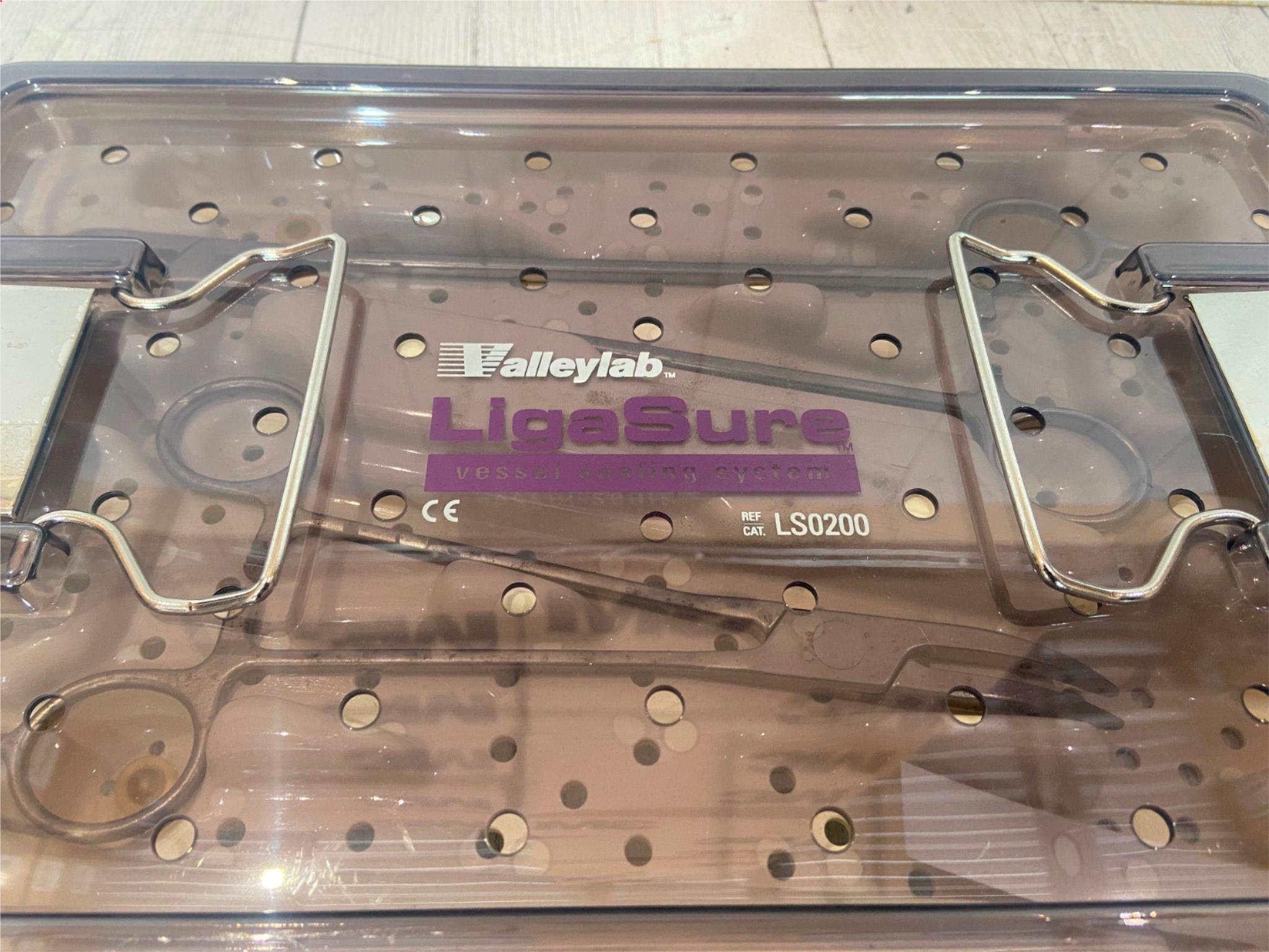 Valley lab LigaSure Vessel Sealing System 14.5"x9.5"x2" DIAGNOSTIC ULTRASOUND MACHINES FOR SALE