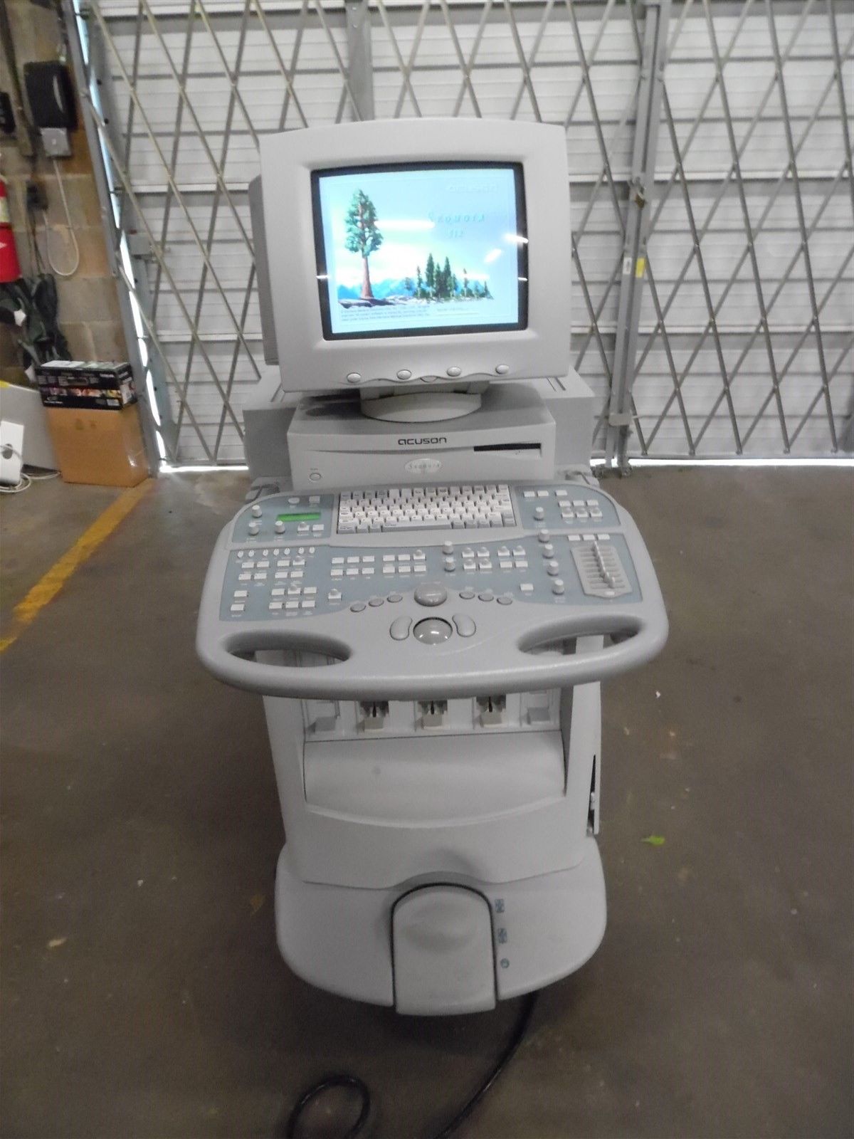 Siemens Acuson Sequoia 512 Ultrasound DIAGNOSTIC ULTRASOUND MACHINES FOR SALE