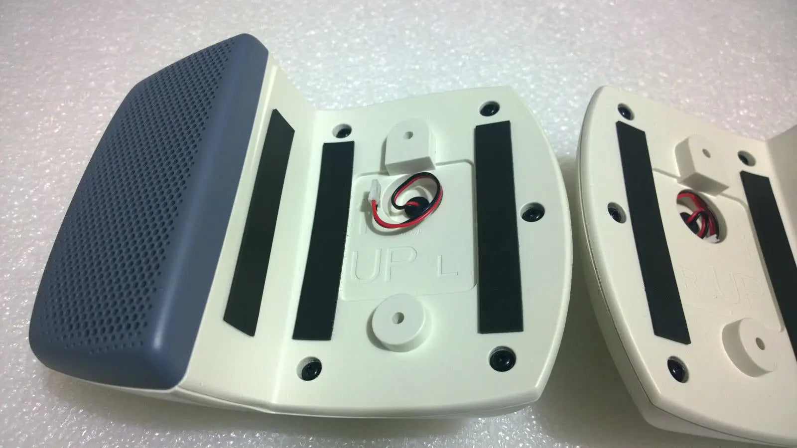 Brand New Pair of GE Logiq S6 P5 Ultrasound Speakers (For use with GA500 LCD) DIAGNOSTIC ULTRASOUND MACHINES FOR SALE