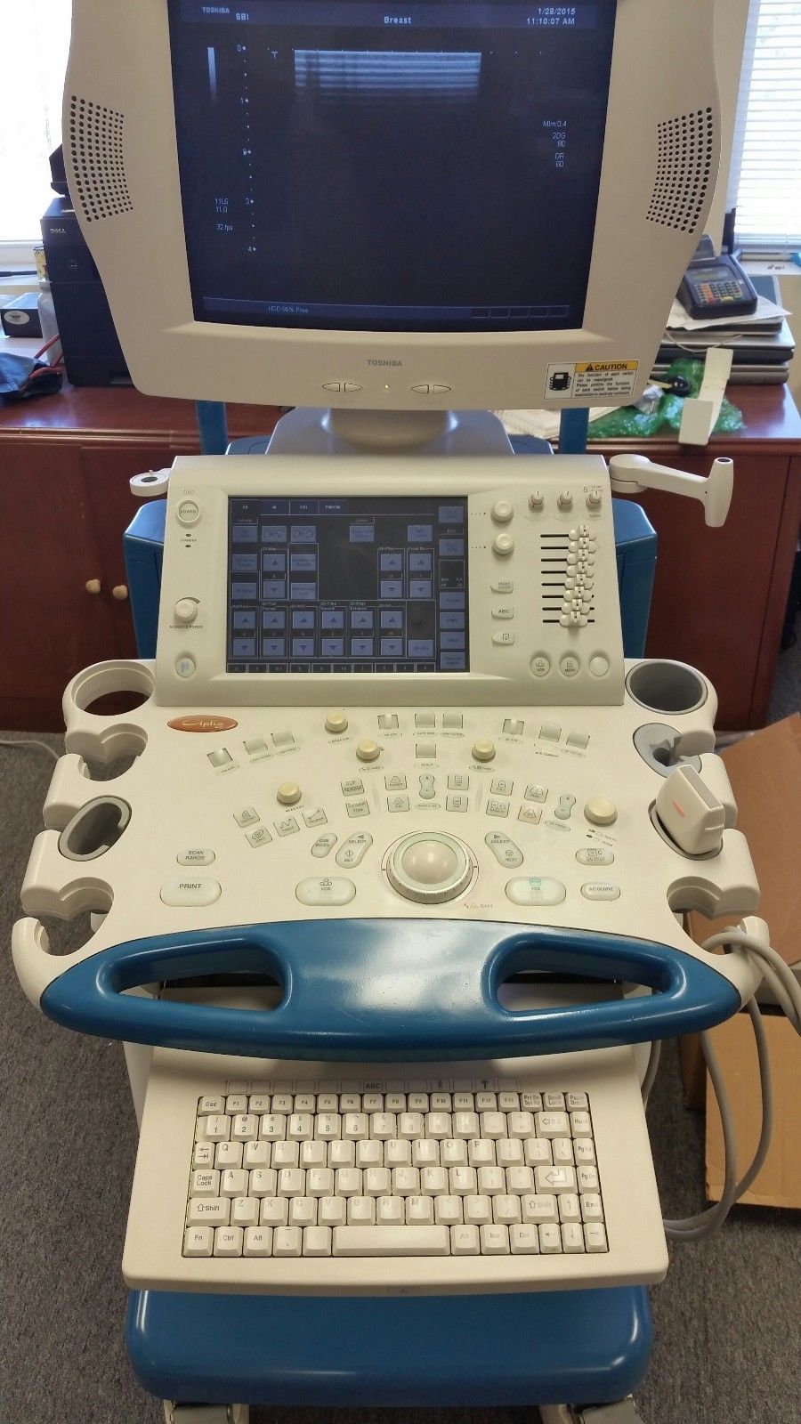 Toshiba Aplio 50 SSa-700a Cardiac/Vascular Ultrasound System + PLT-704AT & PST30 DIAGNOSTIC ULTRASOUND MACHINES FOR SALE