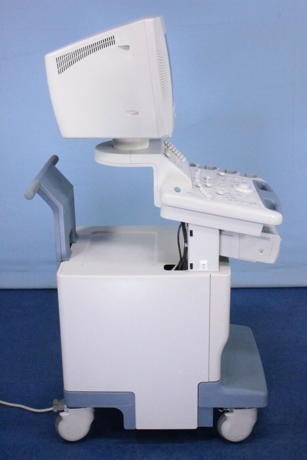 Toshiba Nemio SSA-550A SSA-550 Ultrasound System with Probes & Warranty! DIAGNOSTIC ULTRASOUND MACHINES FOR SALE