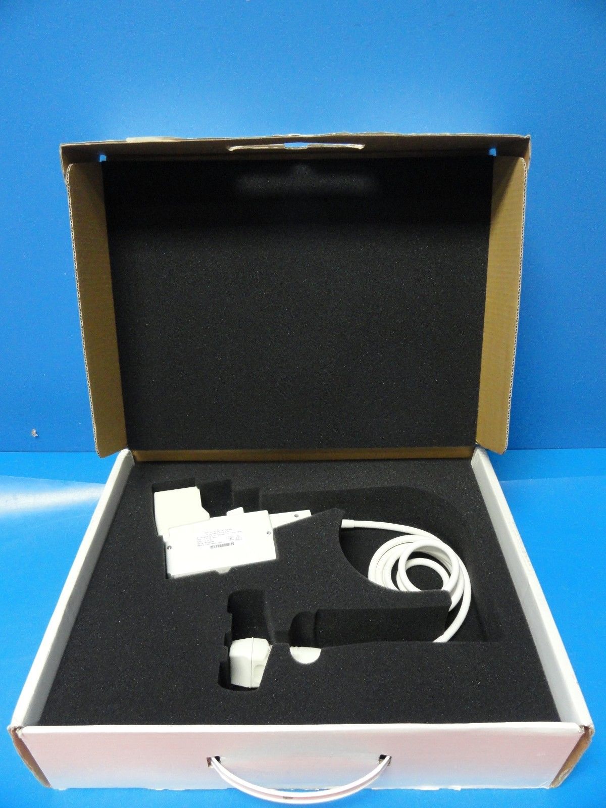 GE 227s P/N  2118743 Phased Array Sector Probe W/ Hook for GE Logiq 700 (8542) DIAGNOSTIC ULTRASOUND MACHINES FOR SALE