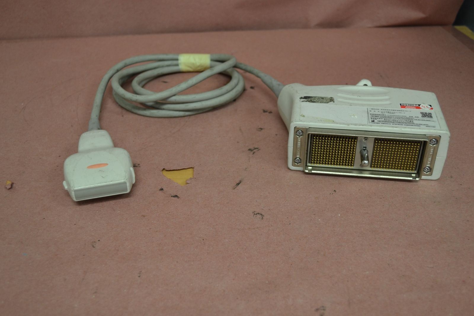 Toshiba Artida PLT-704SBT 11-4.8MHz Linear Ultrasound Transducer Probe  J1624 DIAGNOSTIC ULTRASOUND MACHINES FOR SALE