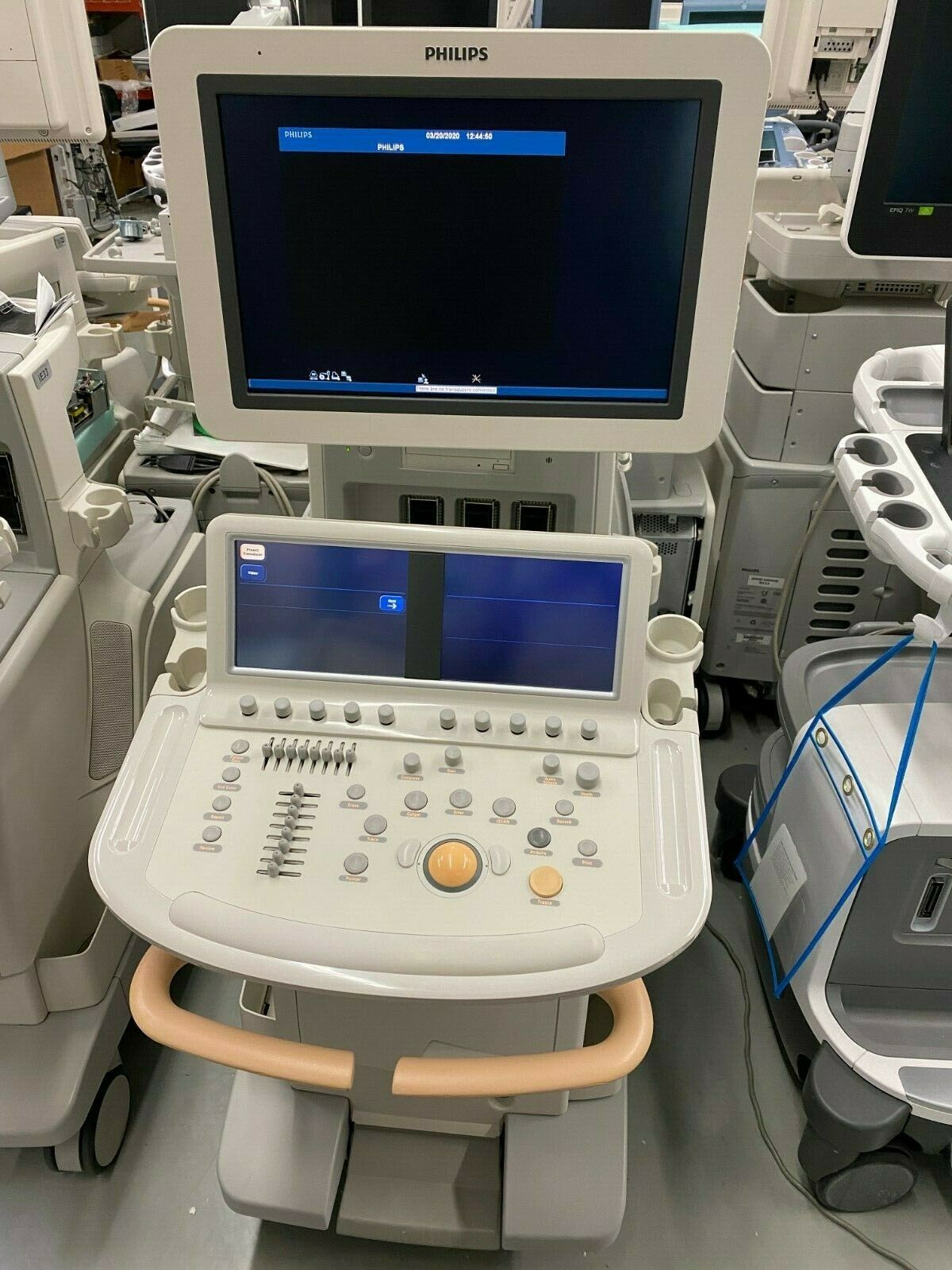 PHILIPS IE33 CART G XMATRIX ULTRASOUND MACHINE DIAGNOSTIC ULTRASOUND MACHINES FOR SALE