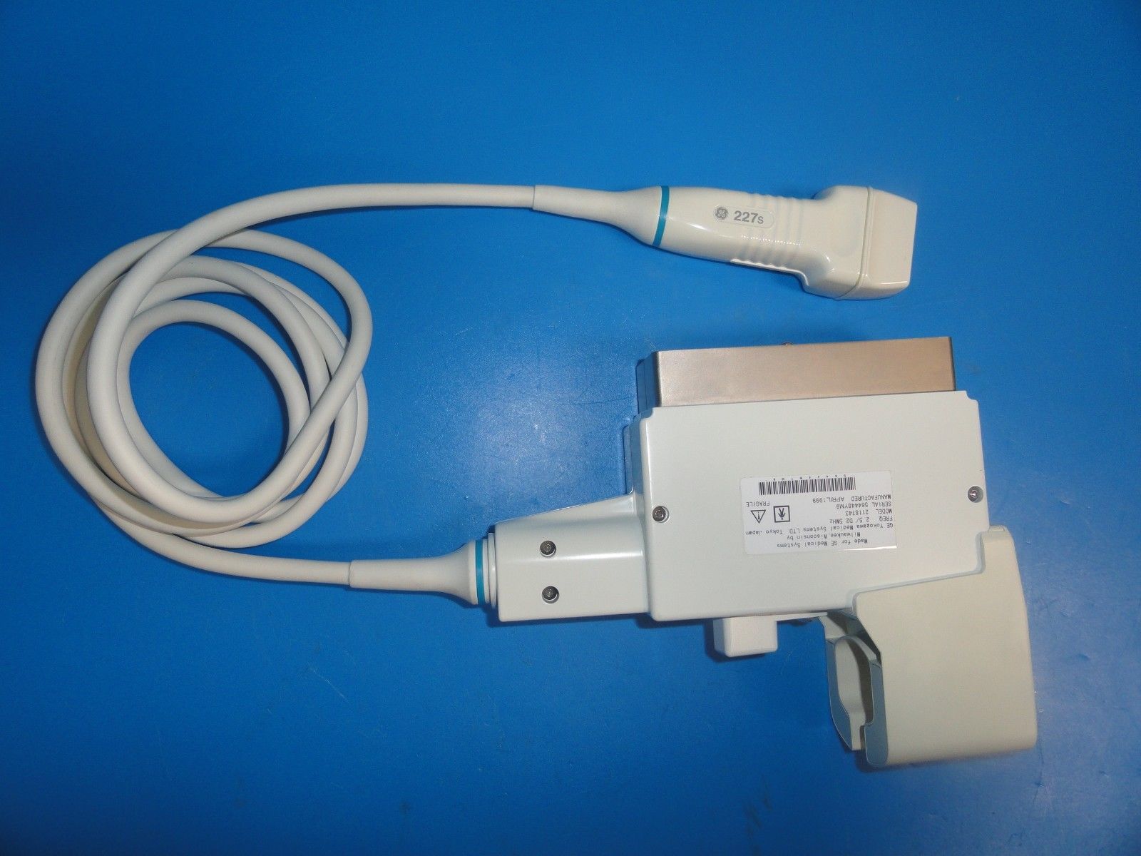 GE 227s P/N  2118743 Phased Array 2-4 MHz  Probe W/ Hook for GE Logiq 700 (5979 DIAGNOSTIC ULTRASOUND MACHINES FOR SALE