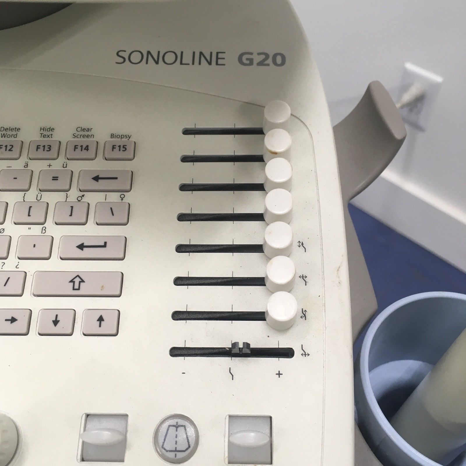 2008 Siemens Sonoline G20 Ultrasound 08648847 w/ C5-2 DIAGNOSTIC ULTRASOUND MACHINES FOR SALE