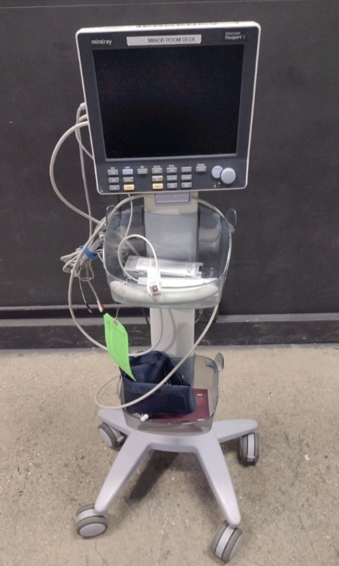 Mindray Passport V Portable Patient Monitor As pictured with the cart DIAGNOSTIC ULTRASOUND MACHINES FOR SALE